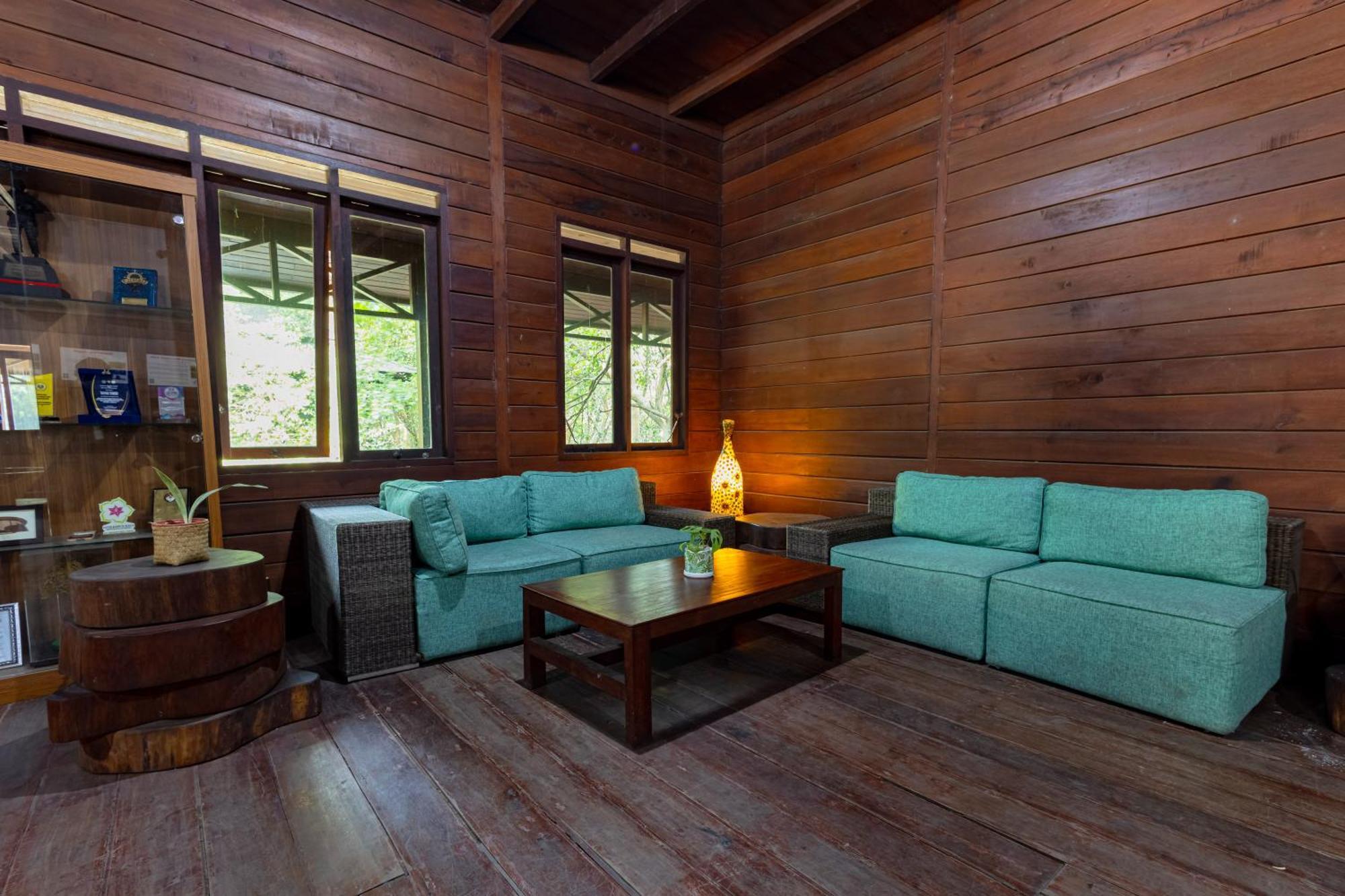 Reddoorz Resort @ Taman Wisata Mangrove Jakarta Ngoại thất bức ảnh